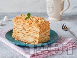 Торта наполеон с бутер тесто и крем ванилия - снимка на рецептата